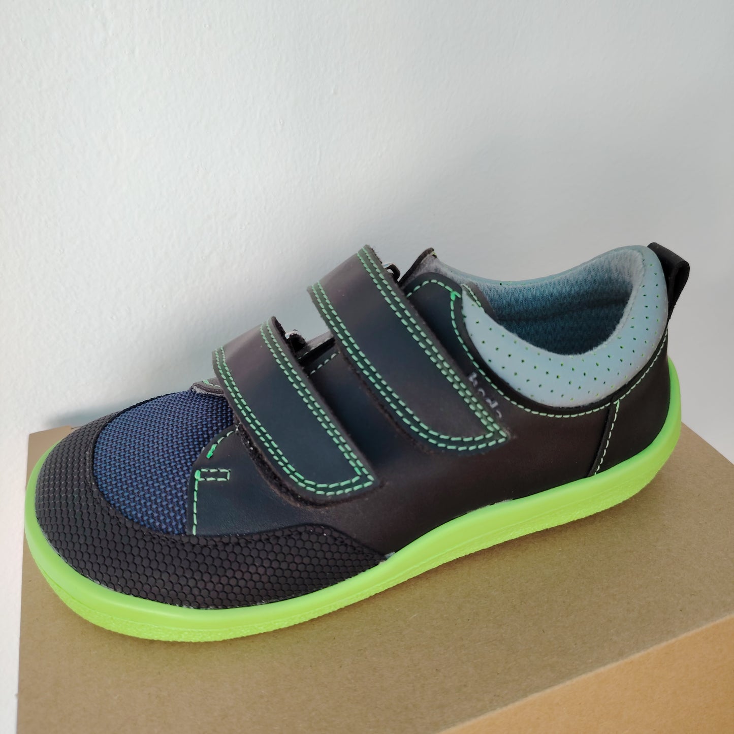 Playful Lime waterproof