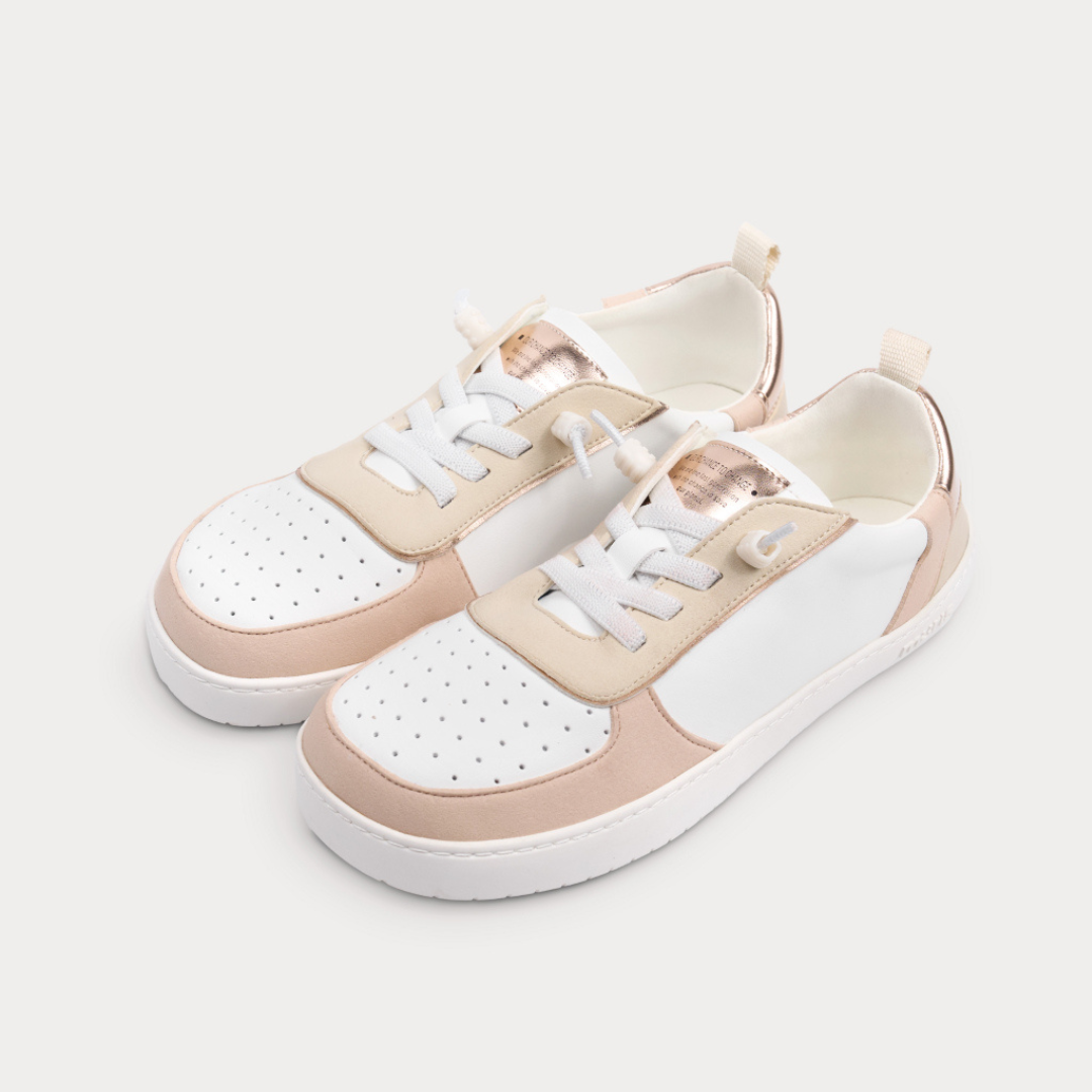Nuuk Donna Nude