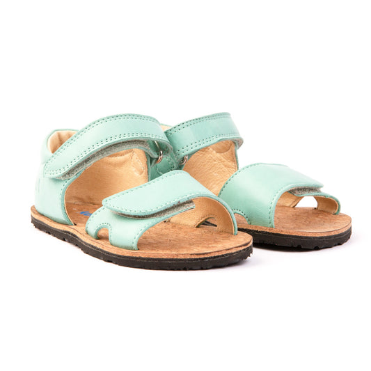 Amelia Aqua in pelle