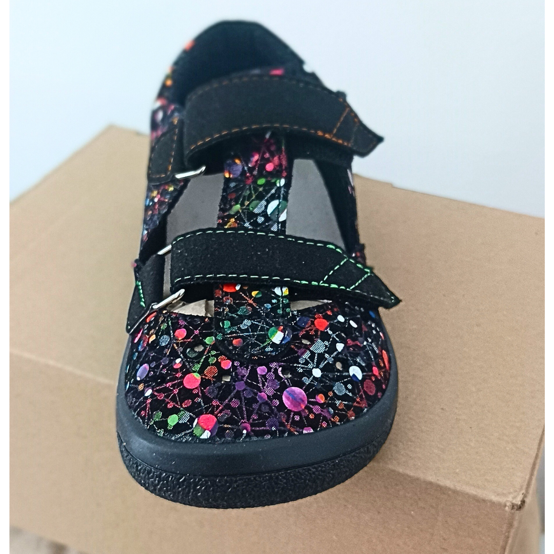Parrot in nubuck