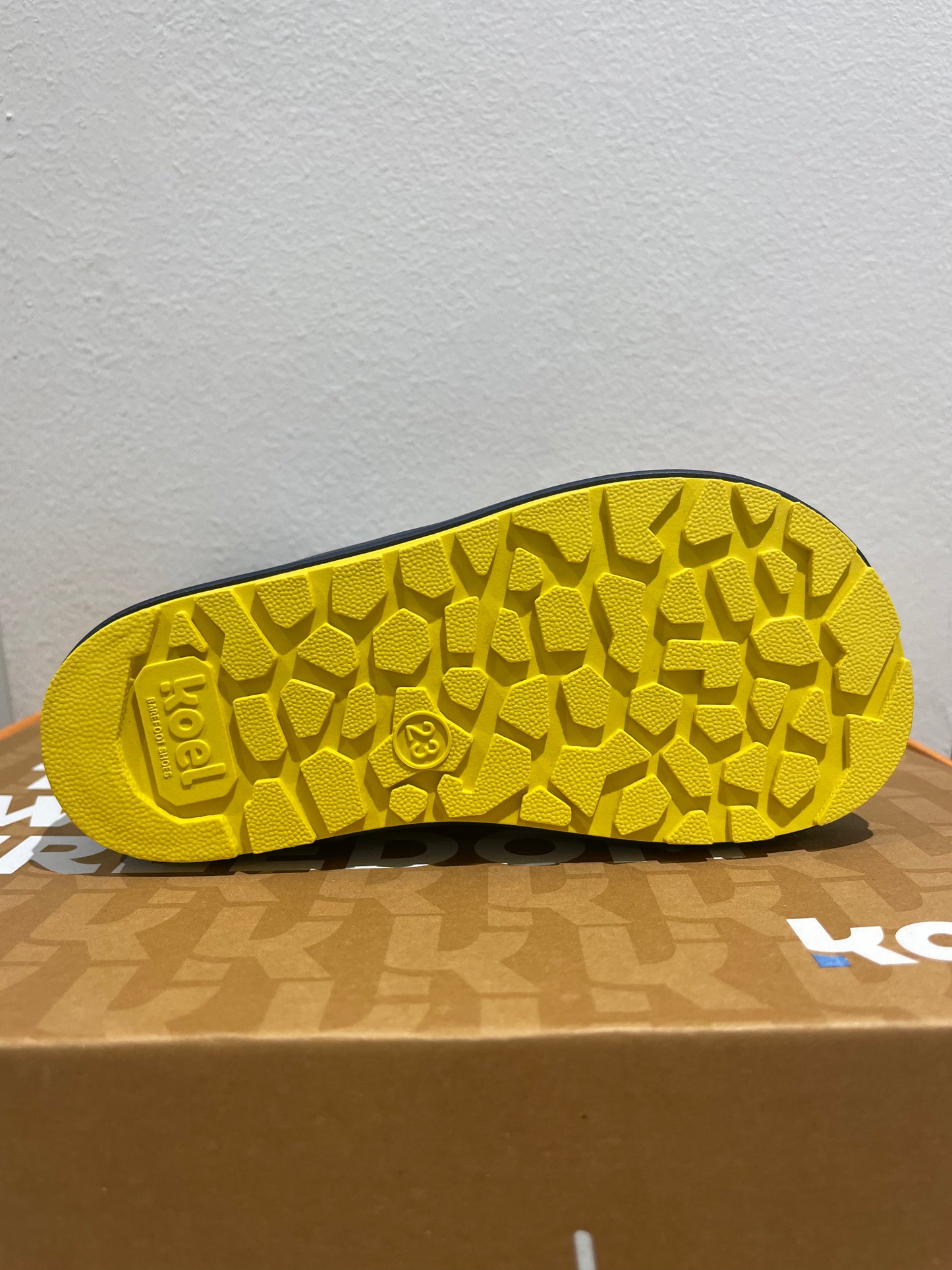 Wellie Trator