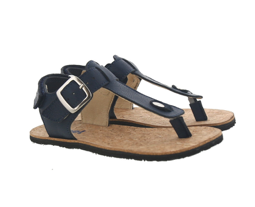 Abriana Blu in pelle