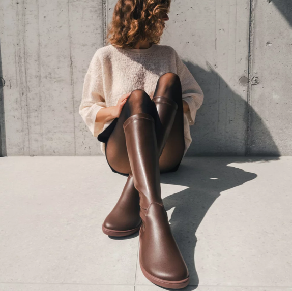 Athena Wide VEGAN in pile