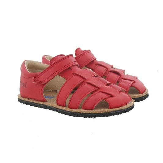 Arin Ferrari in pelle