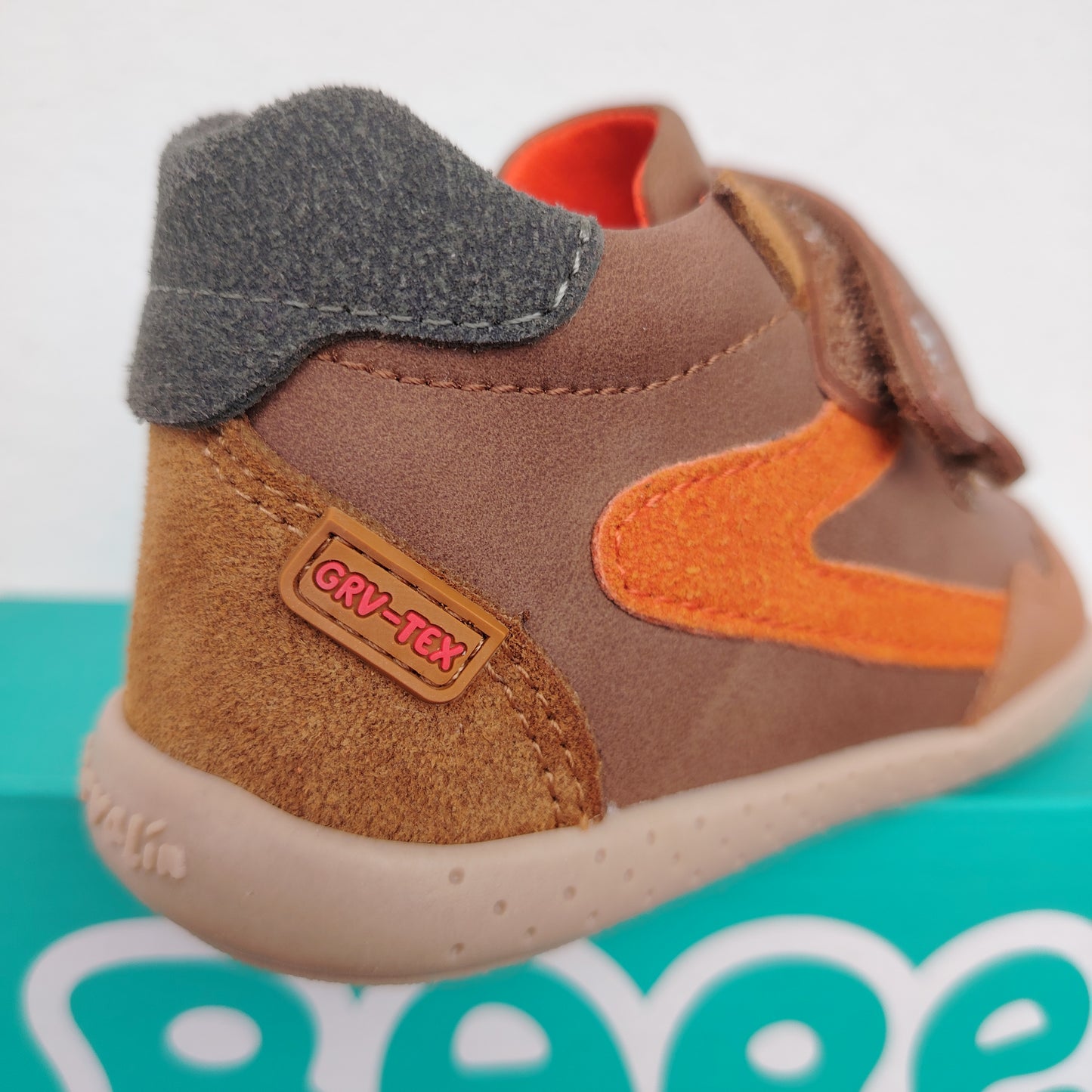 Urban Arena water-repellent