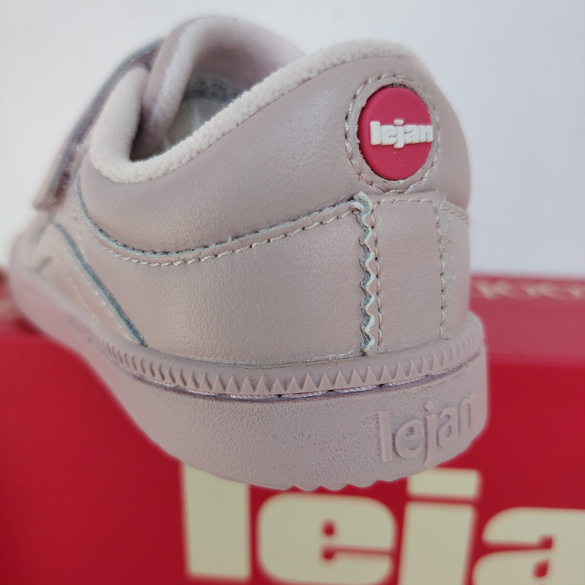 Lejan One Pink