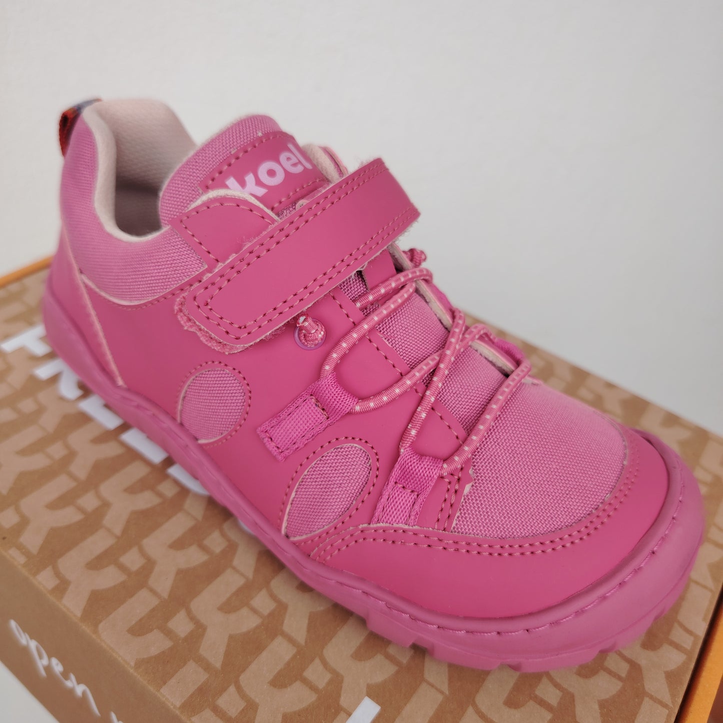 Sneakers trekking Mateo Fuchsia bimba