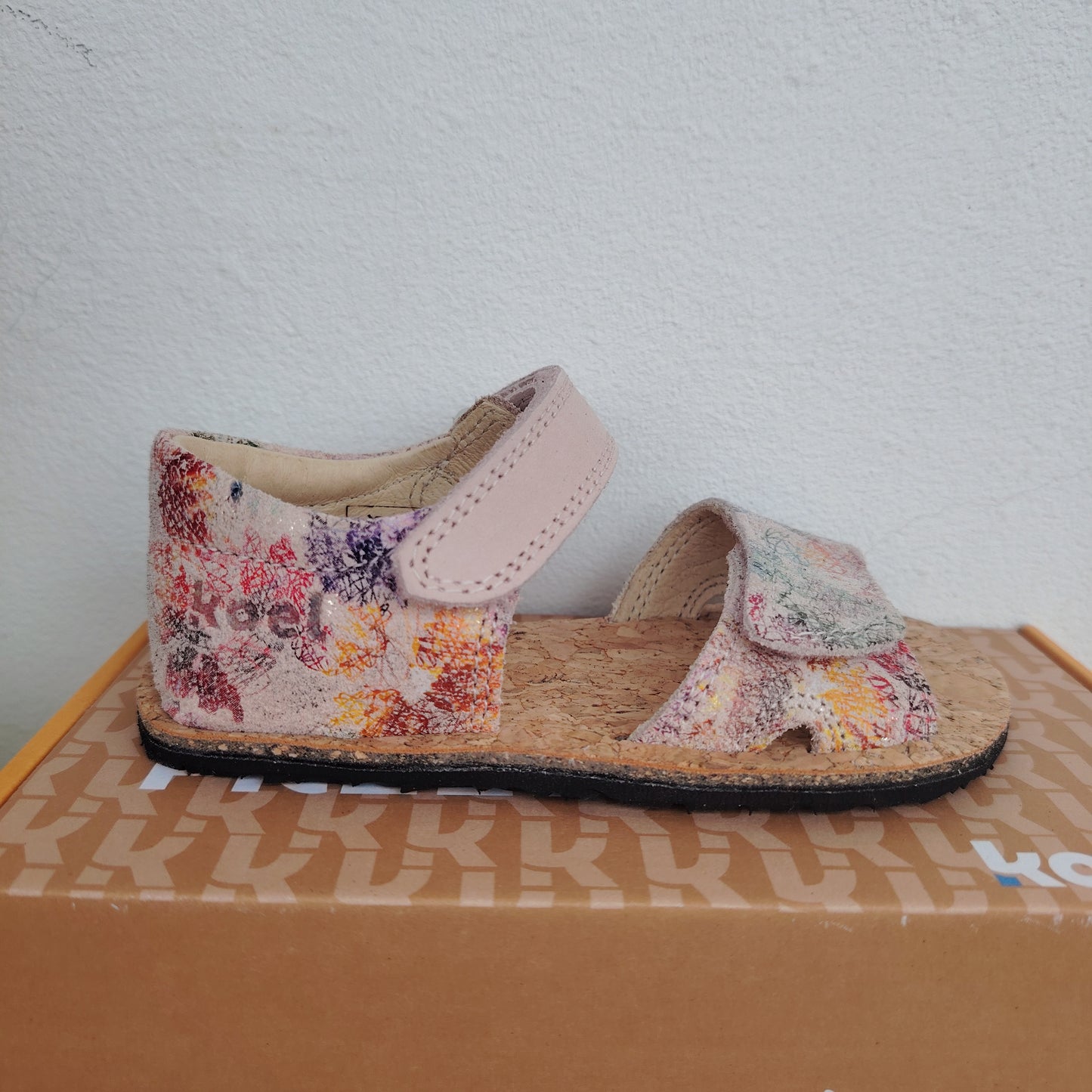 Amelia Nude in pelle