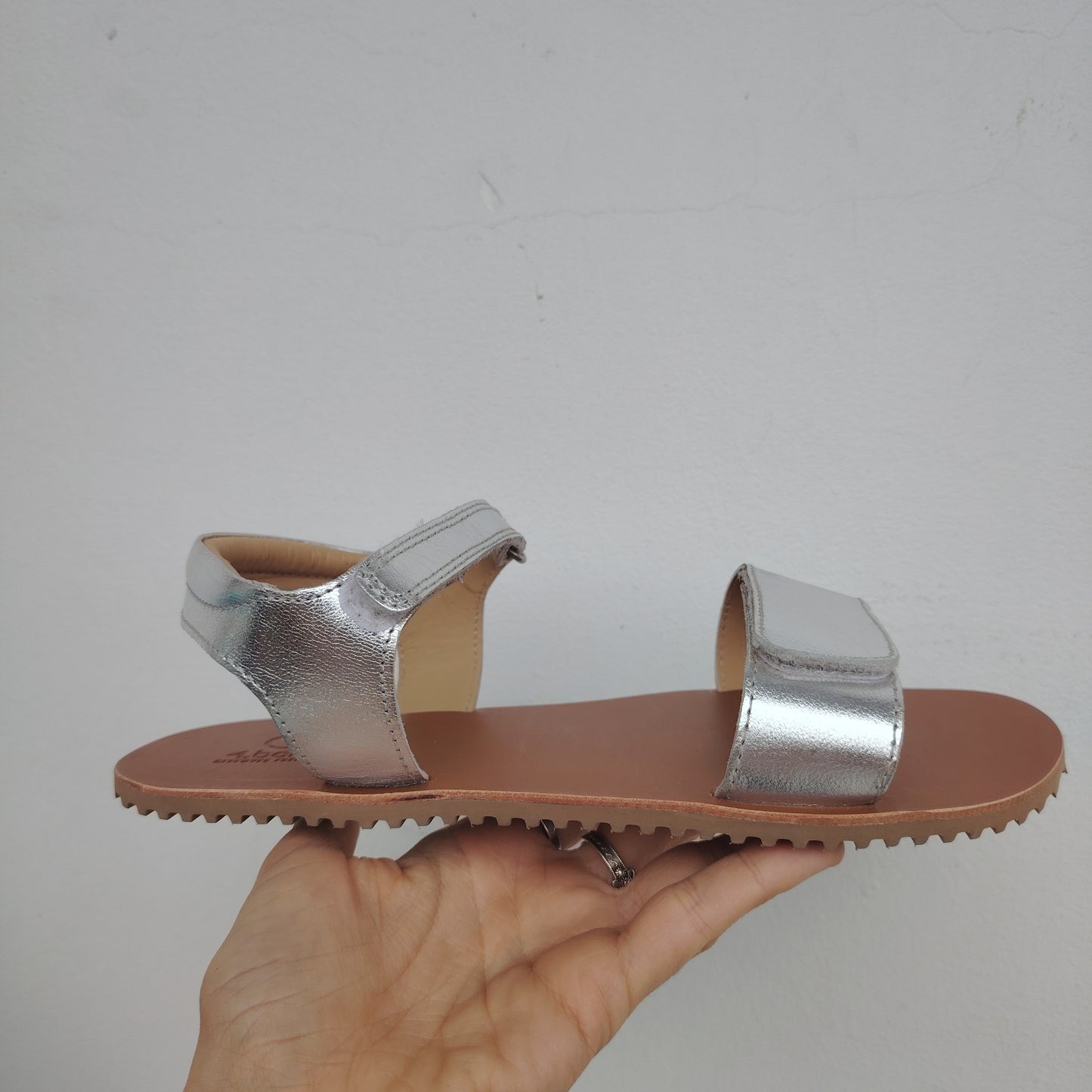 Cool Silver in pelle